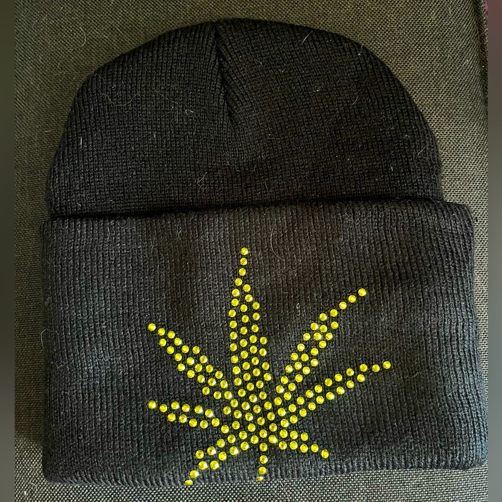 Weed leaf beanie bedazzled